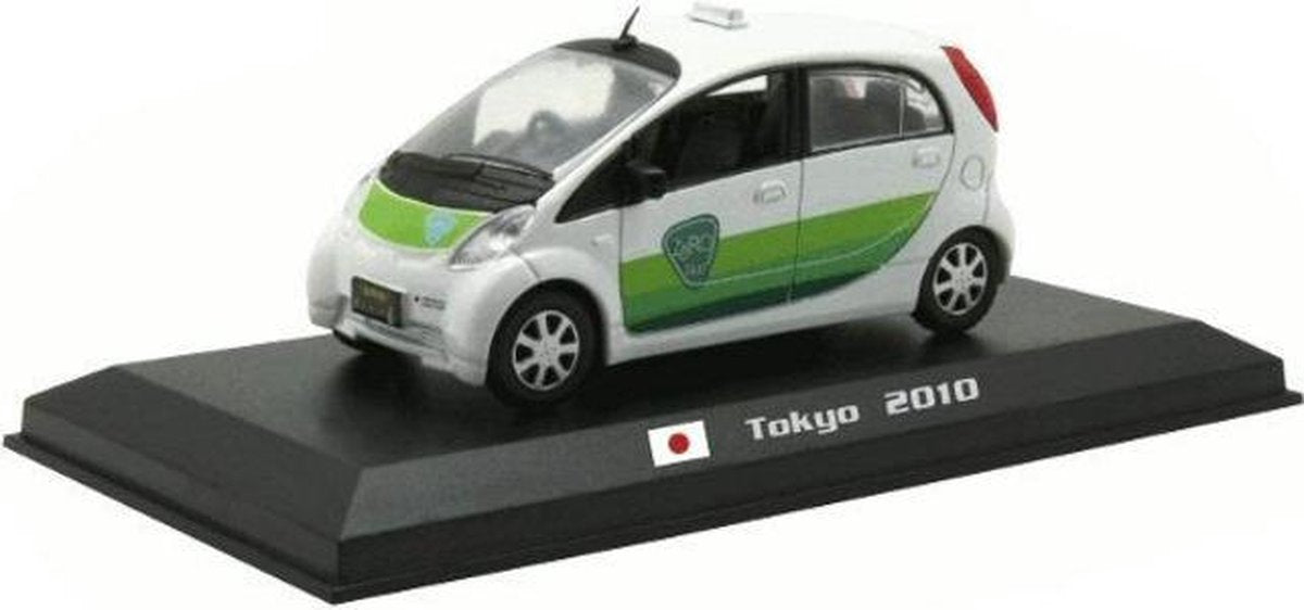 Mitsubishi i-MiEV Tokyo 2010 Taxi (Wit) (15cm) 1/43 Atlas - Modelauto - Schaalmodel - Modelauto - Miniatuurauto - Miniatuur autos