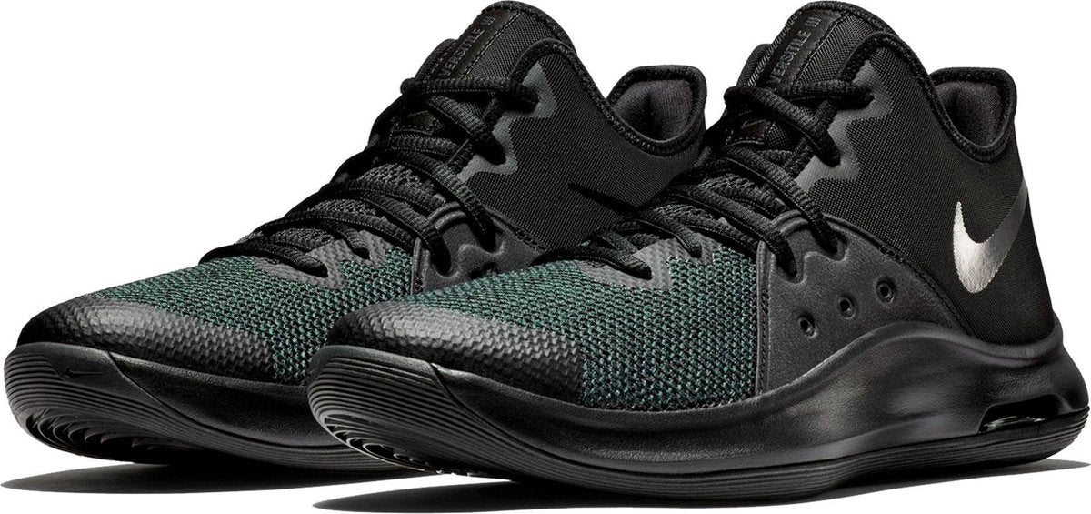 Nike Sportschoenen - Maat 42.5 - Mannen - zwart/donkergroen