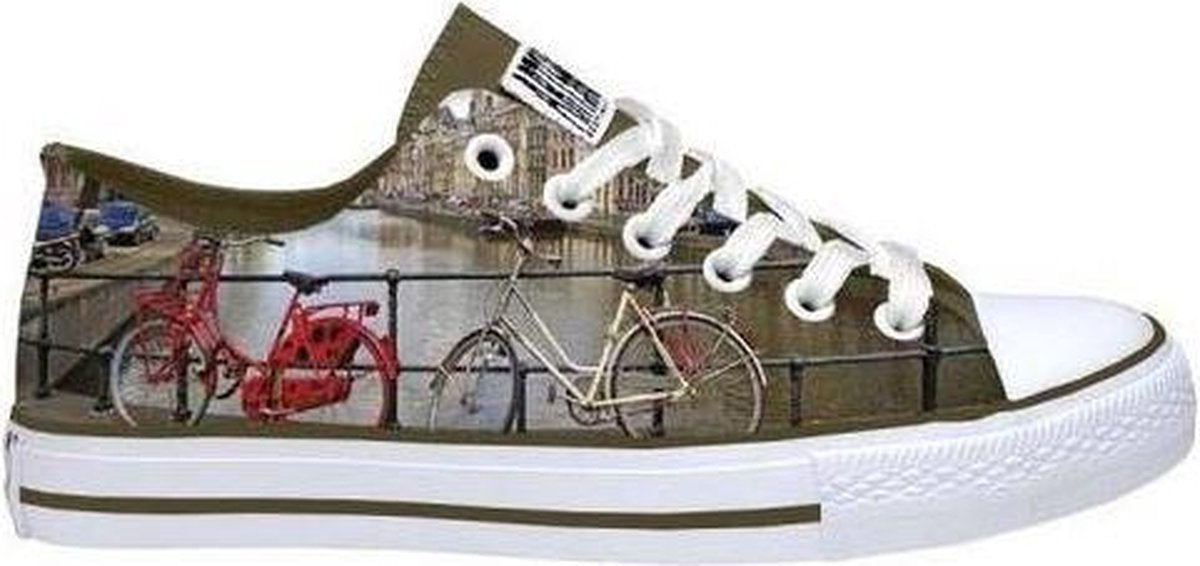 Bikes at the canal Sneakers