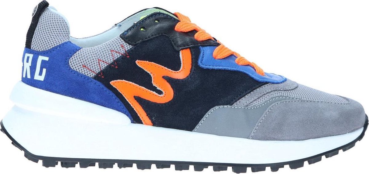 Red-Rag Sneaker