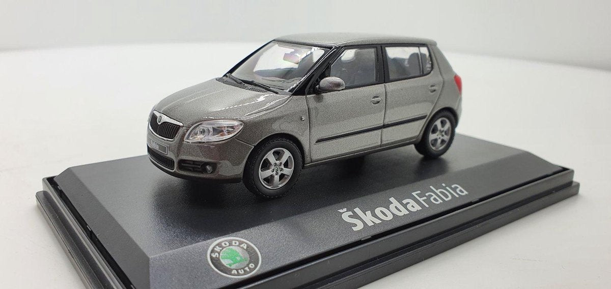 Skoda Fabia II - 1:43 - Abrex