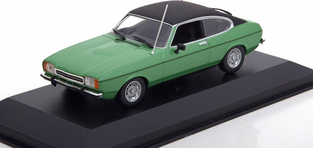 Ford Capri II 1974 - 1:43 - MaXichamps