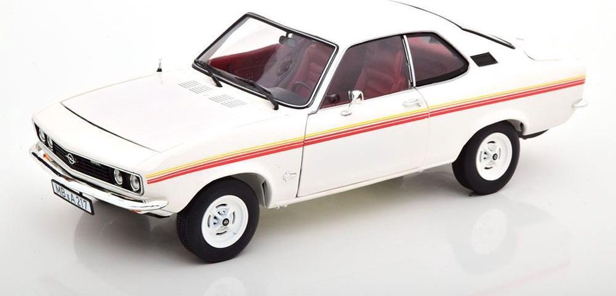 Opel Manta Swinger 1975 White/Red