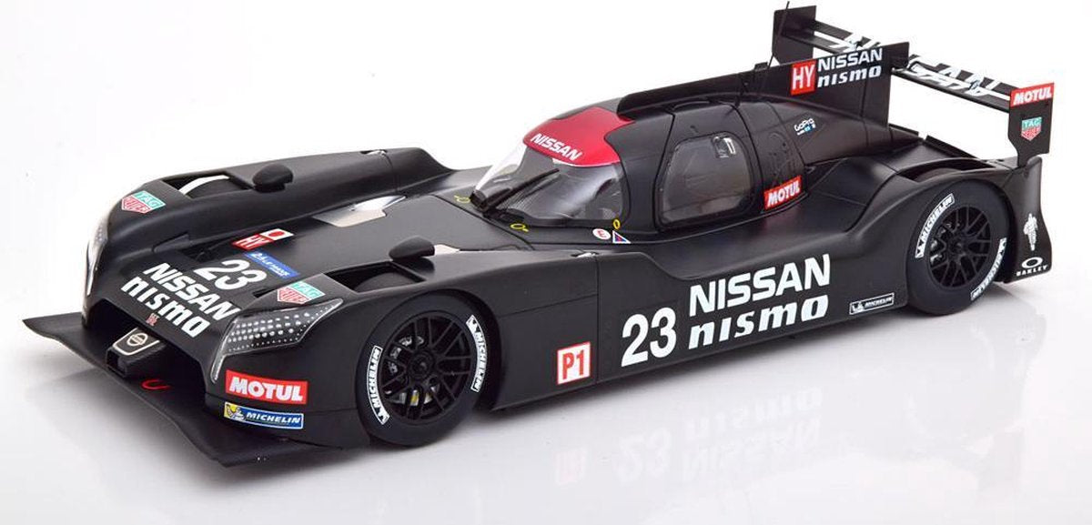 Nissan GT-R LM NISMO #23 24h Le Mans Test Car 2015 - 1:18 - AUTOart