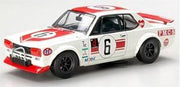 Ebbro Nissan Skyline GT-R KPGC10  (wit-rood) 1/43