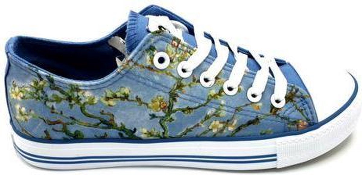 Blossom Sneakers