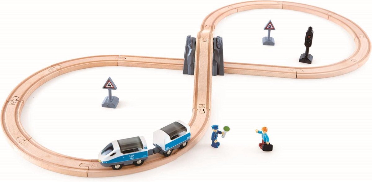 Hape Figure of 8 Safety Set