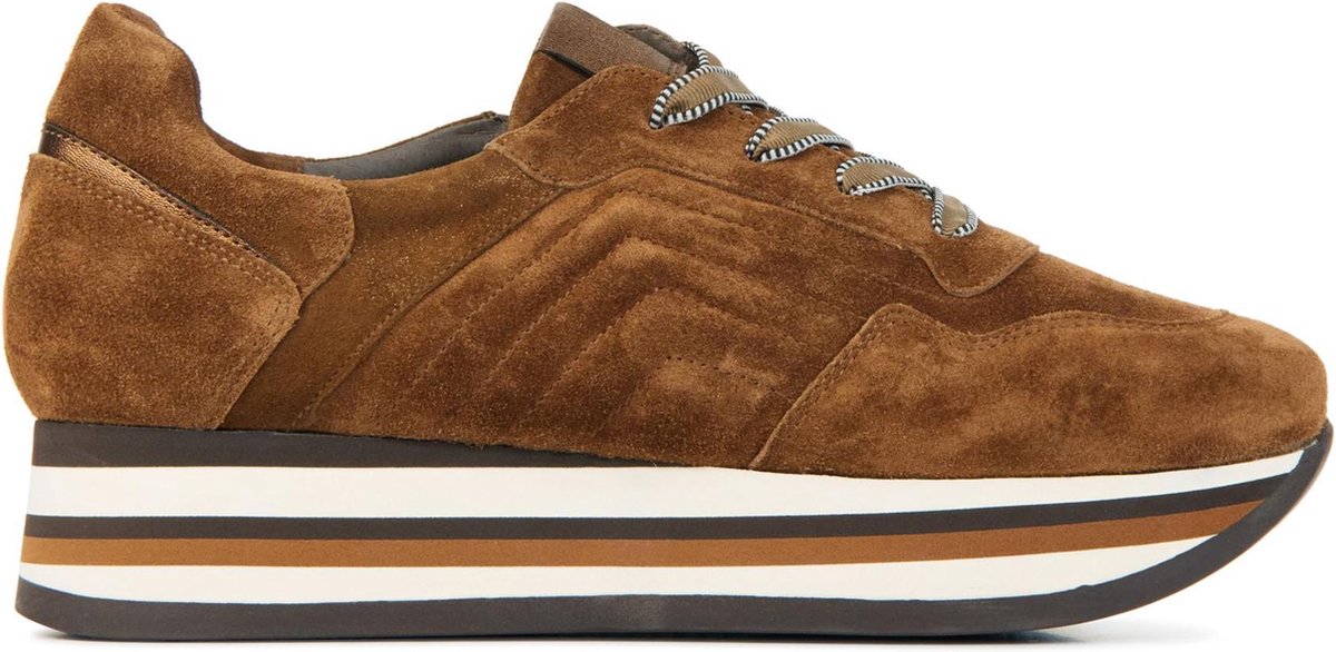 Softwaves Vrouwen  Lage sneakers / Damesschoenen 7.78.30 - Cognac - Maat 37