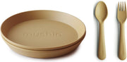 Mushie borden en bestek|Set 2 borden+Vork en Lepel|Oker geel |Kinderservies|BIBS|Bestek|Bord|