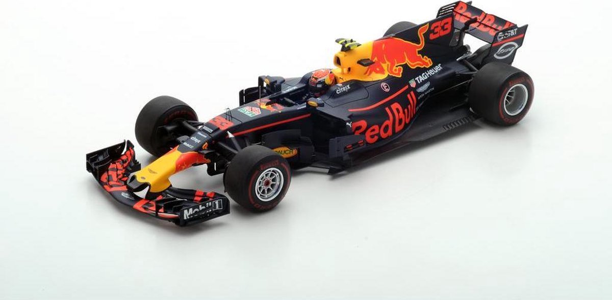 Red Bull Racing RB13 - Max Verstappen - Winnaar GP Maleisië 2017 - Spark Modelauto 1:18