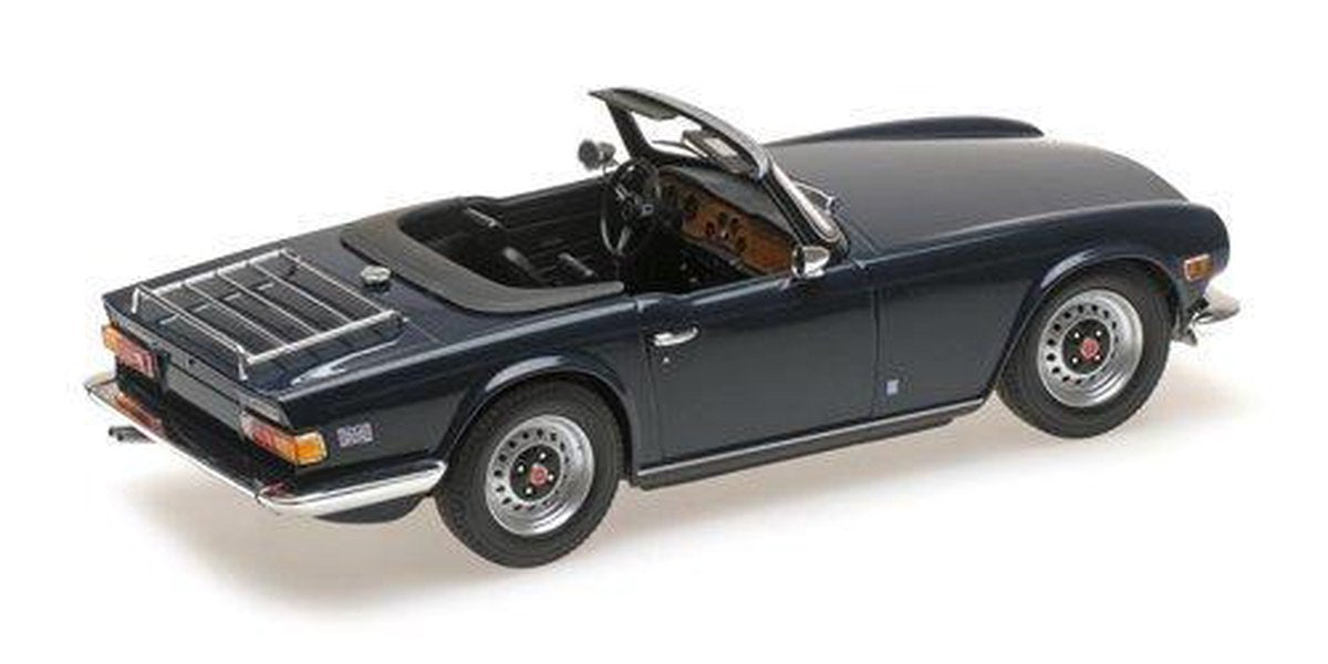 Triumph TR6 (LHD) 1973 - 1:18 - Minichamps