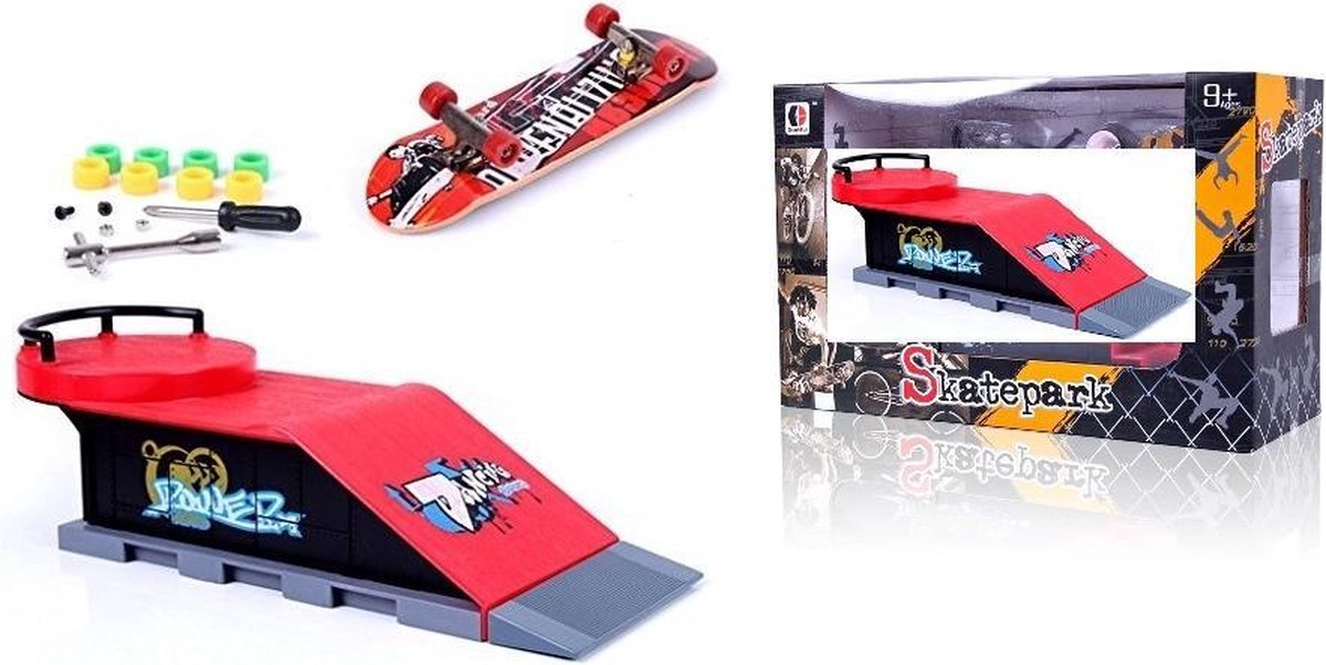 Fingerboard Skatepark Grindcircel