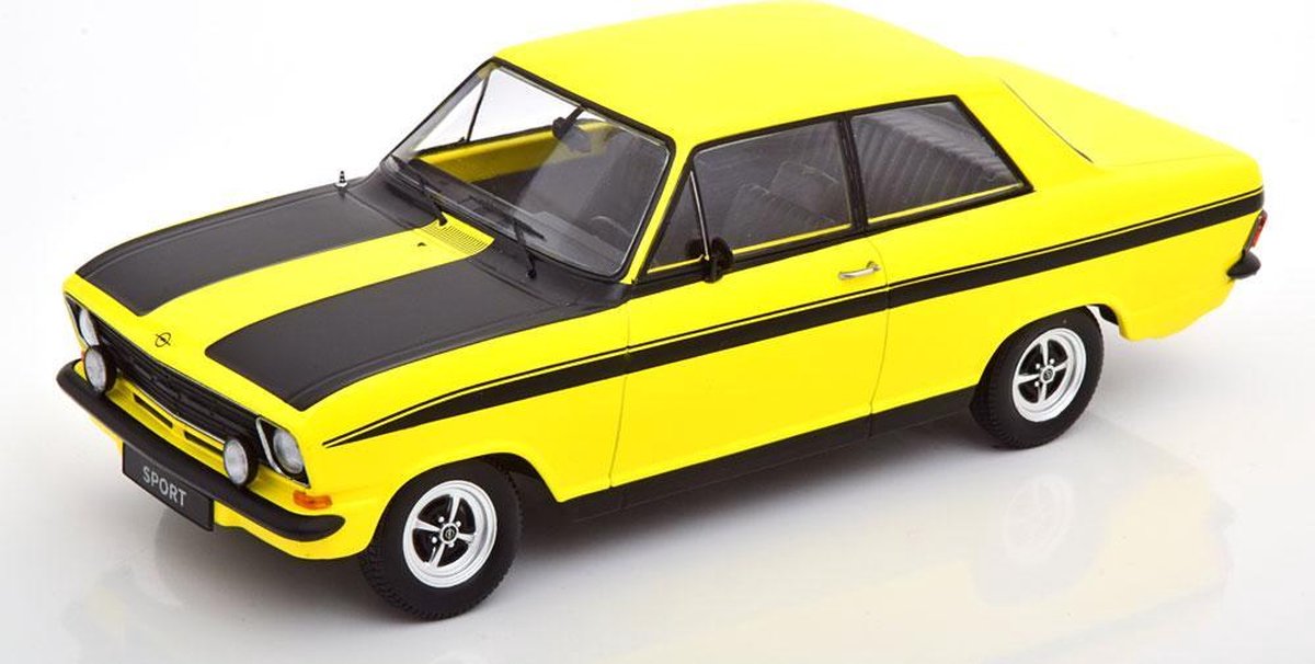 Opel Kadett B Sport 1973 Geel / Zwart 1-18 KK Scale