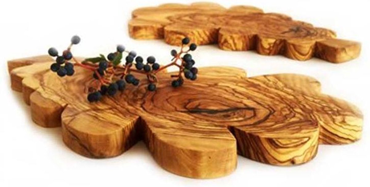 Borrelplank | tapasplank - bladvorm - olijfhout - 34 x 16 cm