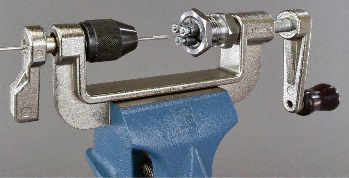 Hozan c-702 spaakdraadsnijder 13g-14g-15g voor bankschroefklem