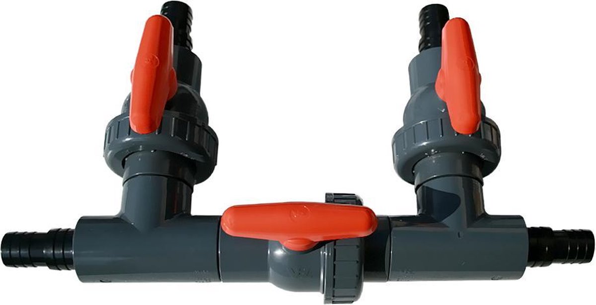 Bypass kit set zwembad 32mm/38mm slang of 50mm lijm voor zwembadverwarming incl. 3x 2weg kraan geschikt voor alle zwembaden. Tevens word er een GRATIS monster van EPDM solar4pool zwembad verwarming mee geleverd