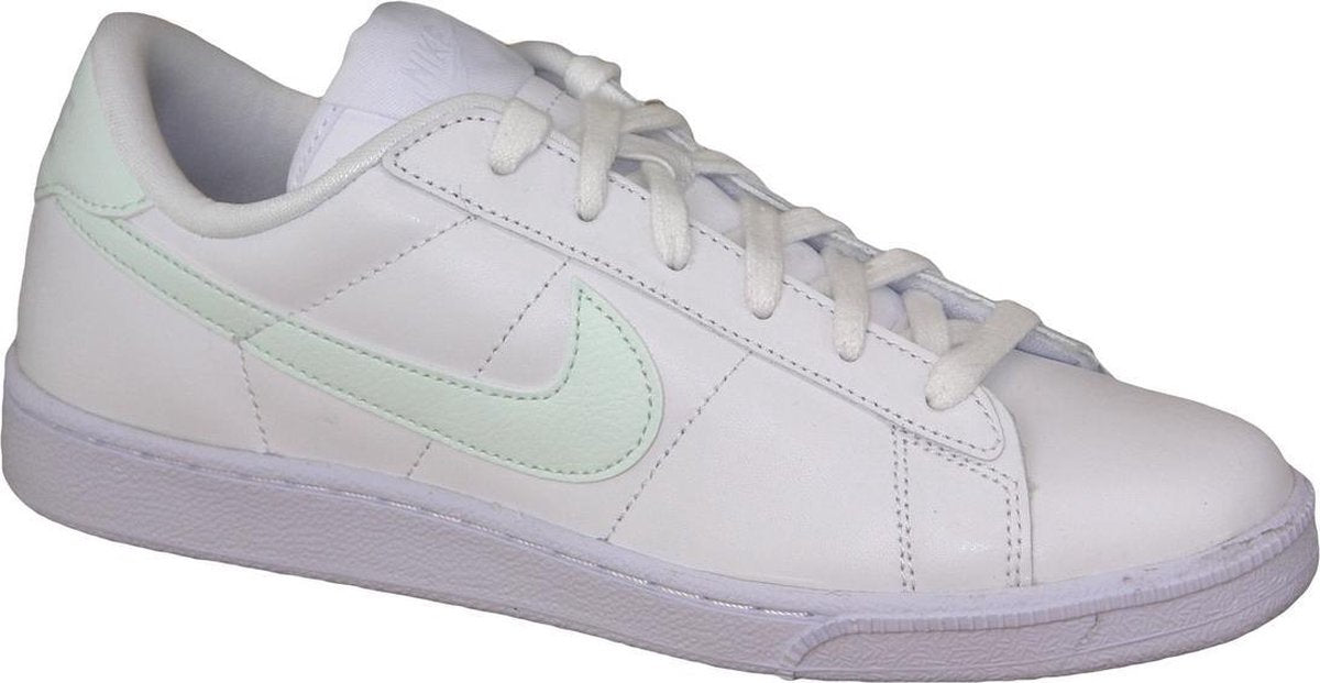 Wmns Nike Tennis Classic 312498-135