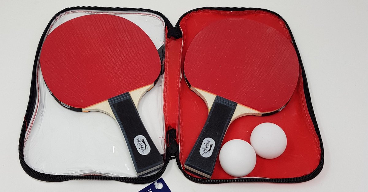 TAFELTENNIS SET - 2 BATJES - 2 BALLETJES - PING PONG - INCLUSIEF DRAAGTAS