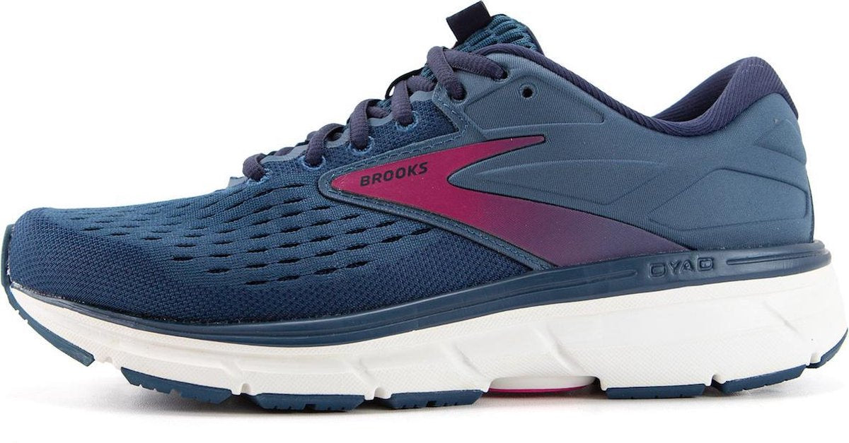 Brooks 120312 1b Dyad 11 blue navy beetroot 40