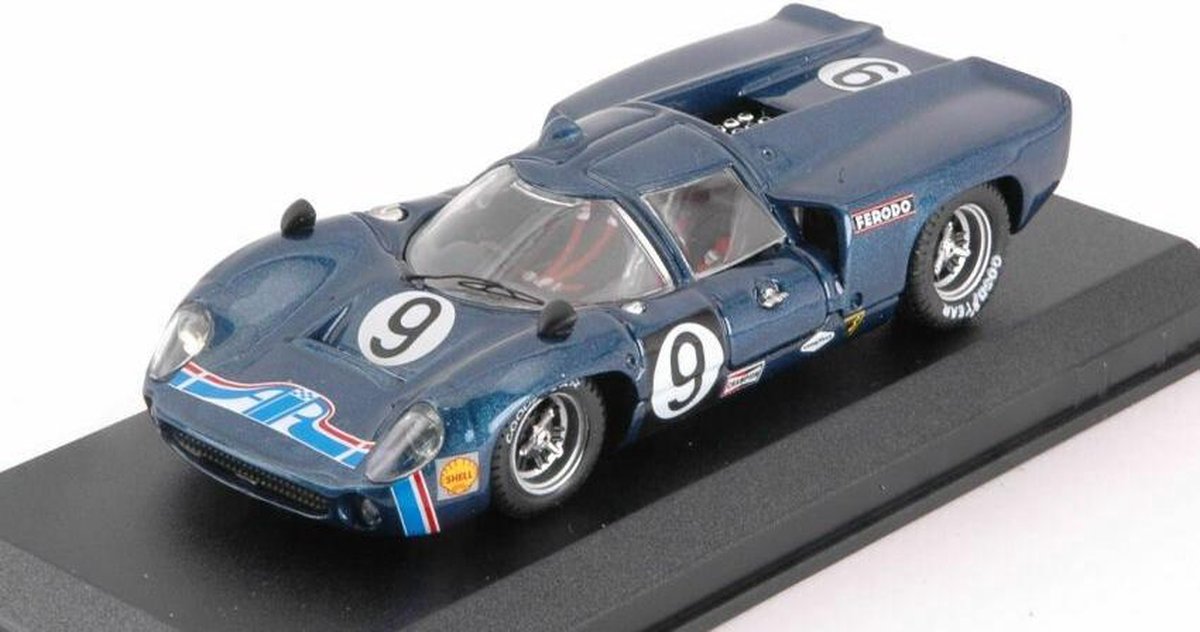 Lola T70 Coupe #9 Daytona 1969
