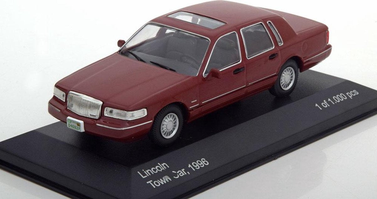 Lincoln Town Car 1996 Bordeaux Rood 1-43 Whitebox Limited 1000 Pieces
