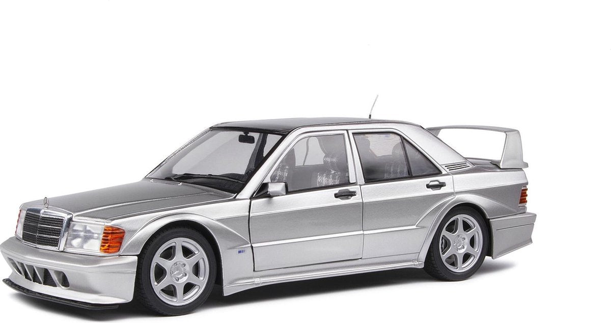 Mercedes-Benz 190E 2