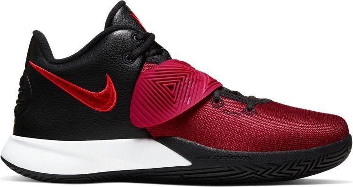 Nike Kyrie Flytrap III Rood Zwart Schoenmaat EU : 42.5