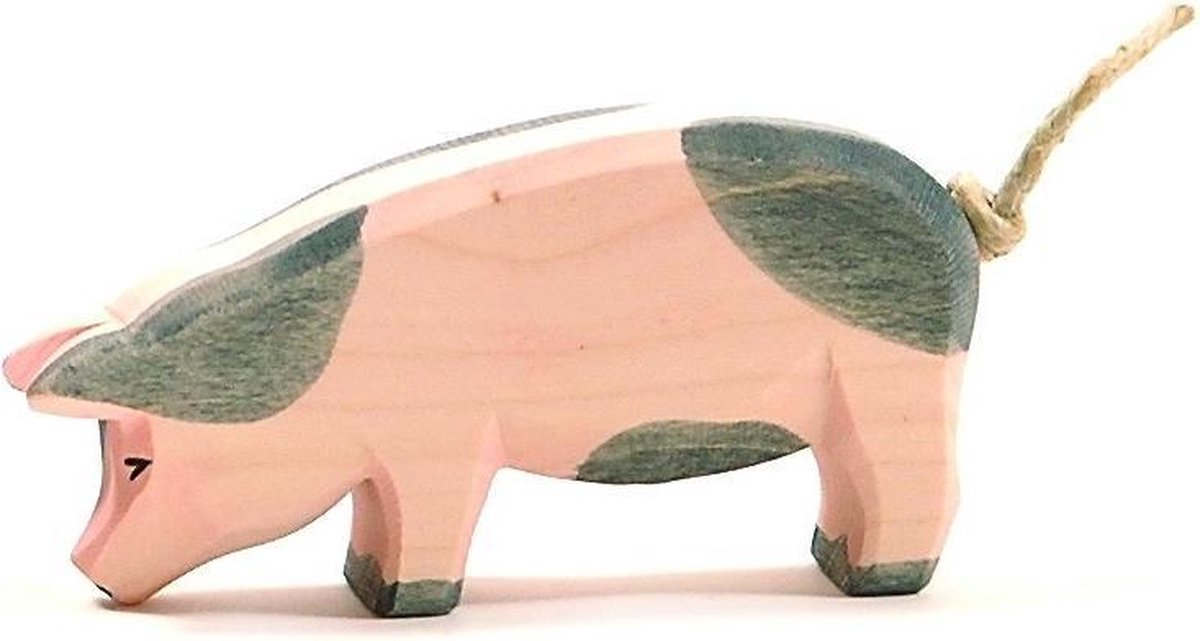 Spotted Pig head low