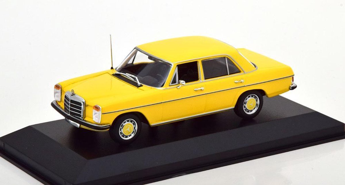 Mercedes Benz 200 1968 Yellow
