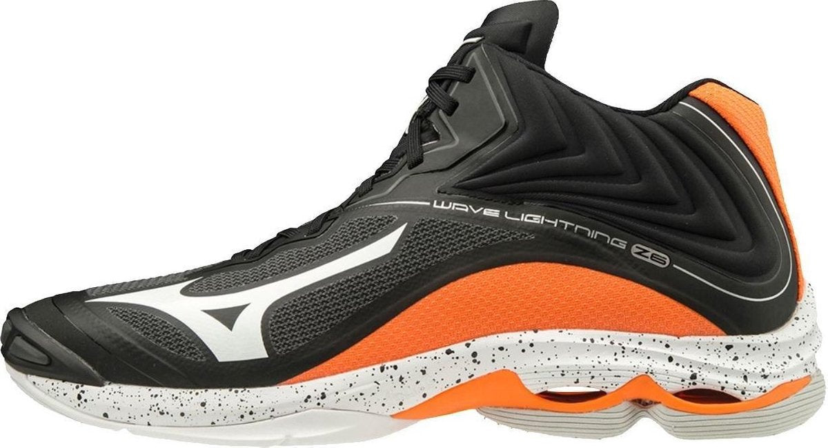 Mizuno Wave Lightning Z6 Mid - Zwart / Oranje - maat 44