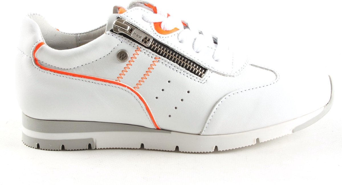 Witte Wolky Veterschoenen Yell Velvet Leather