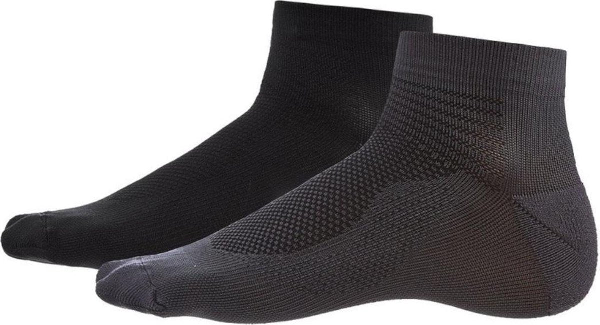 Asics 2PPK Ultra Lightweight Quarter Sock 3013A268-001