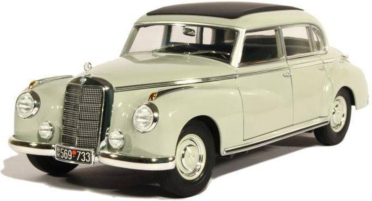 Mercedes-Benz 300 1955 1:18 Norev Grijs 183578