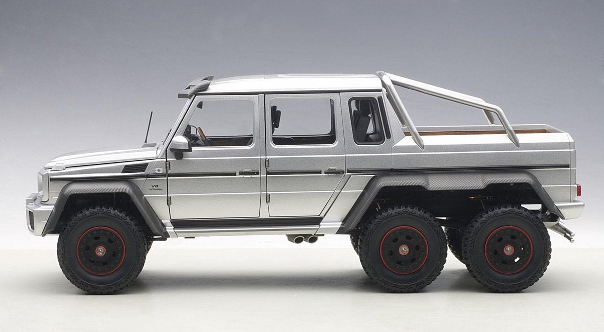AutoArt 1/18 Mercedes-Benz G 63 AMG 6x6