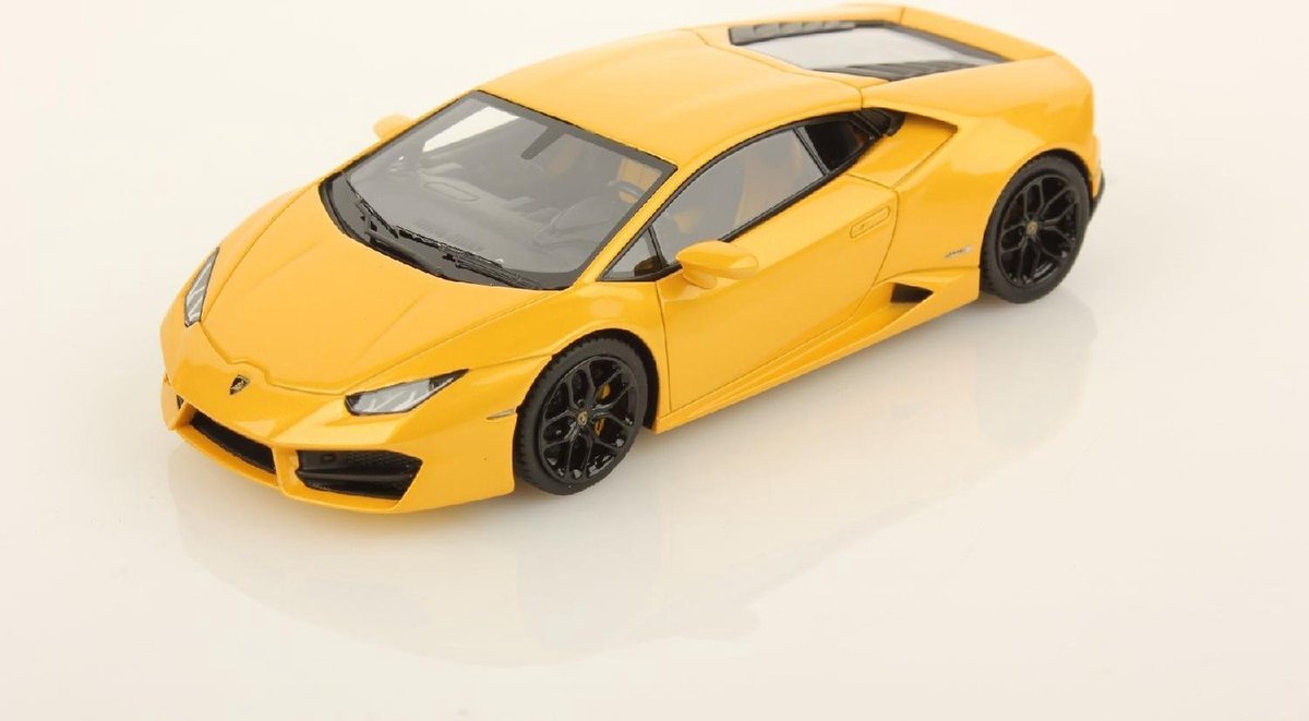 Lamborghini Huracan LP580-2 2015 Yellow