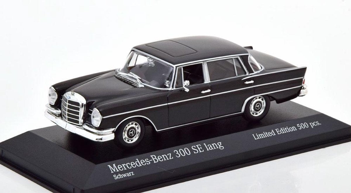 Mercedes-Benz 300 SE Lang "Heckflosse" 1963 Zwart 1-43 Minichamps Limited 500 Pieces