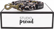 Studio Proud - Hondenriem - Tijgerprint  - bronskleurige accenten - maat M - deze uitlaatriem is perfect te combineren met bijpassende poepzakjeshouder