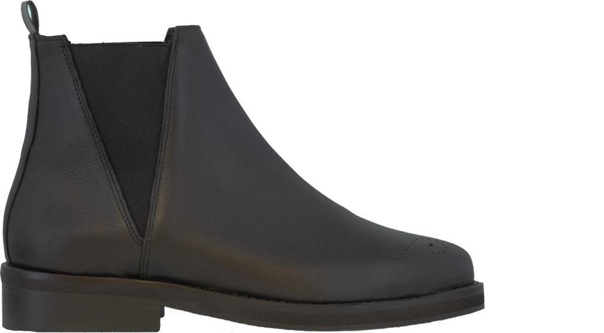 Tango | Pleun fat 65-a p.w black leather/brogue chelsea - black sole | Maat: 36