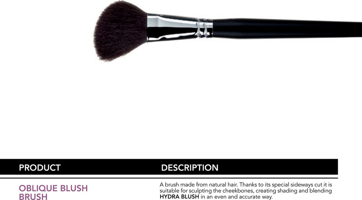 OBLIQUE BLUSH BRUSH