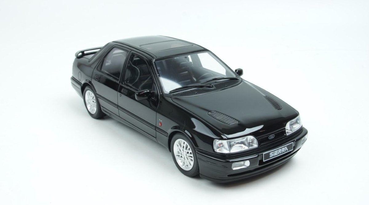 Otto Mobile Ford Sierra RS 4X4 1992 Brasilia Zwart 1:18