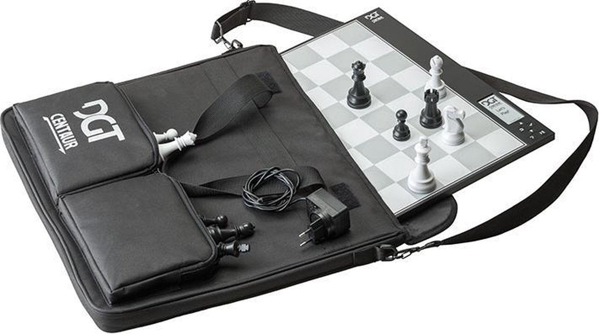DGT Centaur Schaakcomputer Inclusief Travel Bag (bord + stukken + tas)