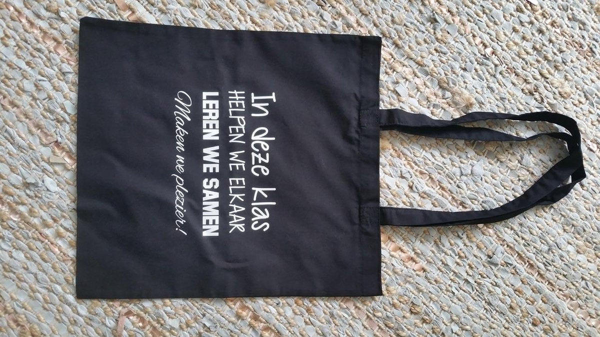 Cadeau juf tekst set van twee|   Tas In deze Klas of Bij Juf-meester naam leerling/groep bedankt bedanken juffen juffendag meester afscheid  Juffendag cadeau  Einde schooljaar   juf