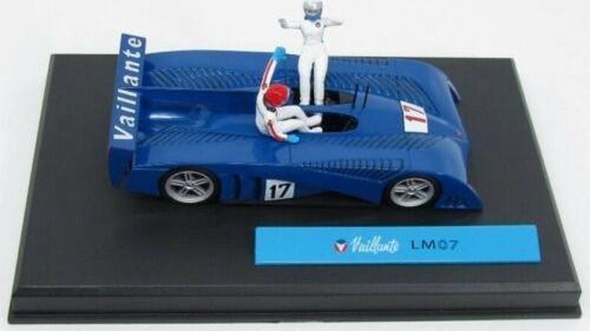 Vaillant LM07 with Figures