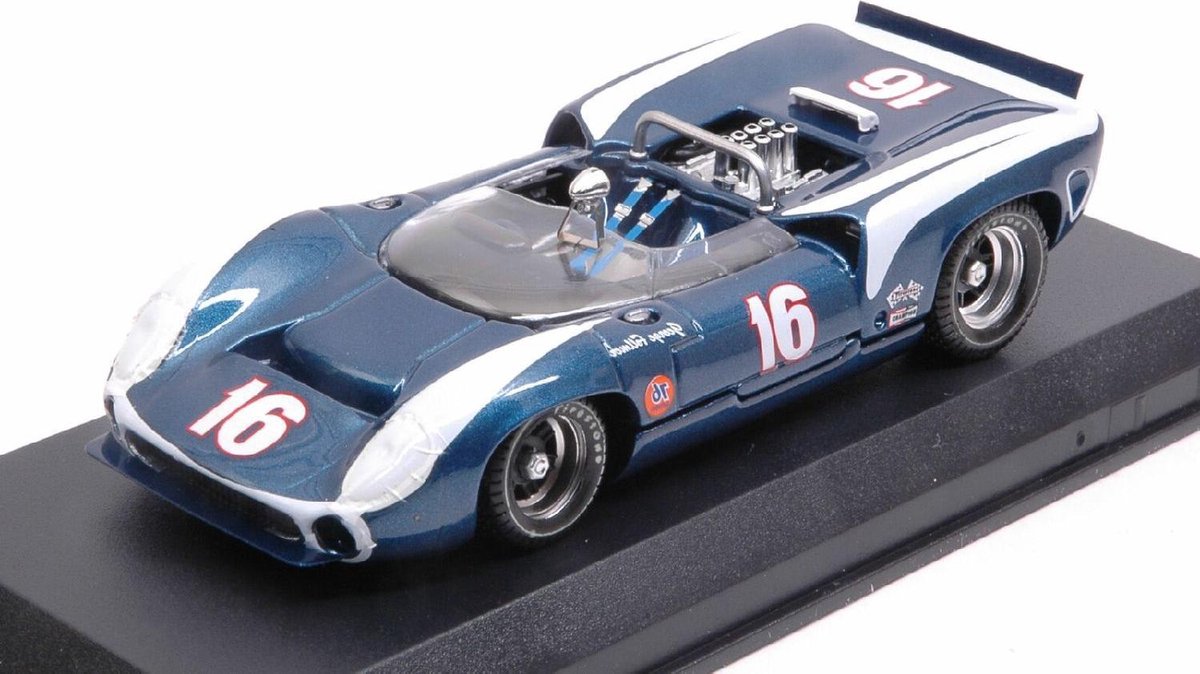 Lola T70 Spider #16 G. Follmer Riverside 1967