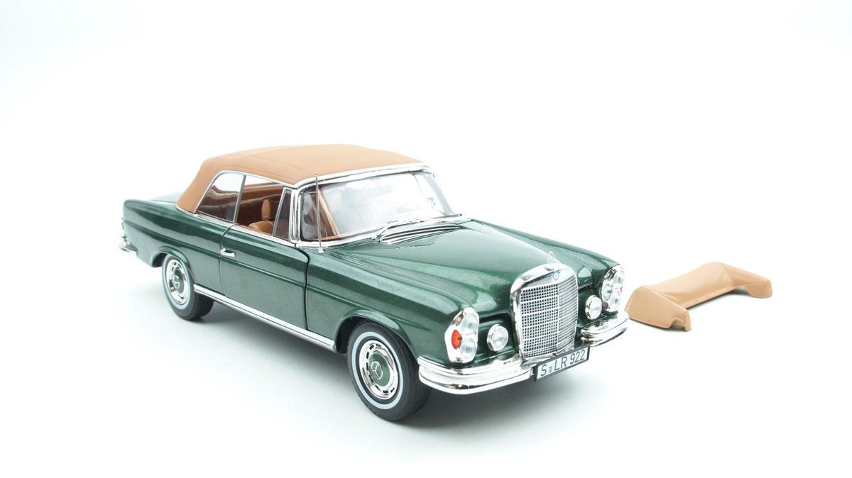 Mercedes-Benz 280 SE Cabriolet 1969 - 1:18 - Norev