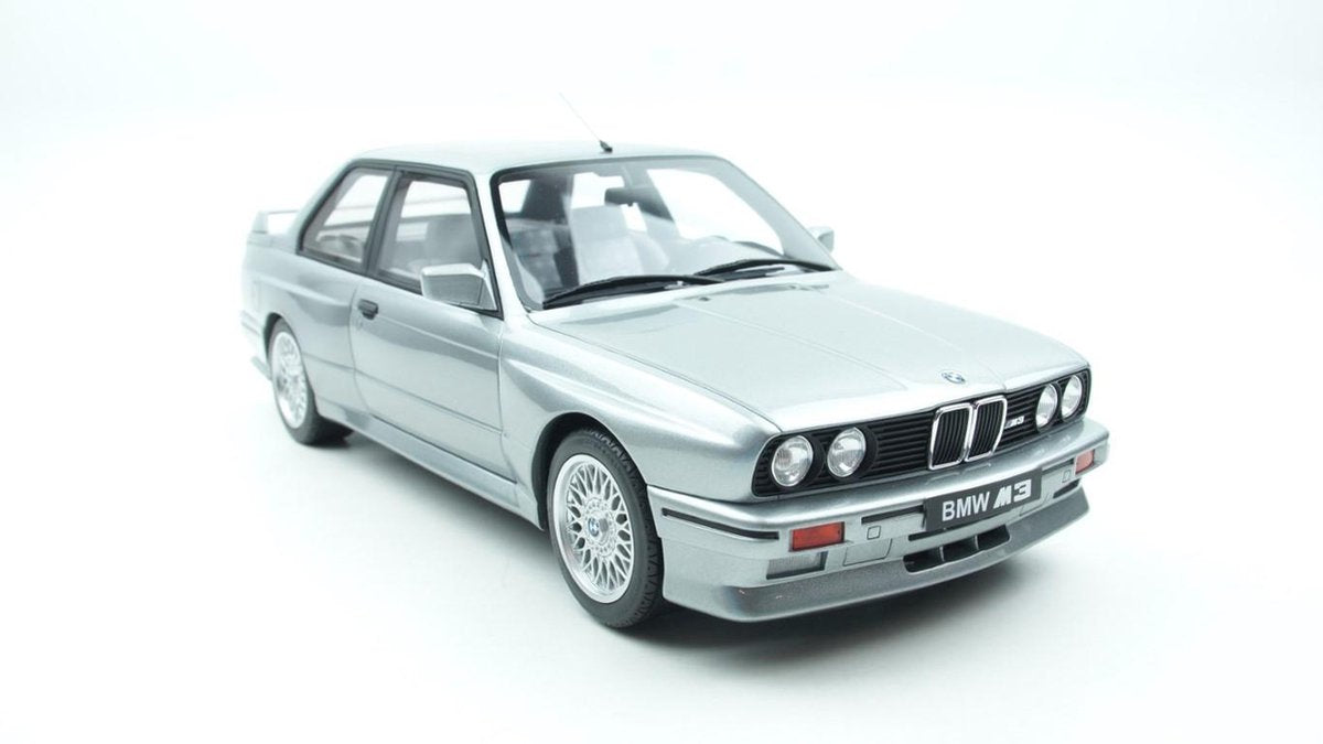 Otto Mobile BMW M3 E30 1987 Salmon Zilver 1:12