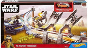 Hot Wheels® en Star Wars™tie factory takedown