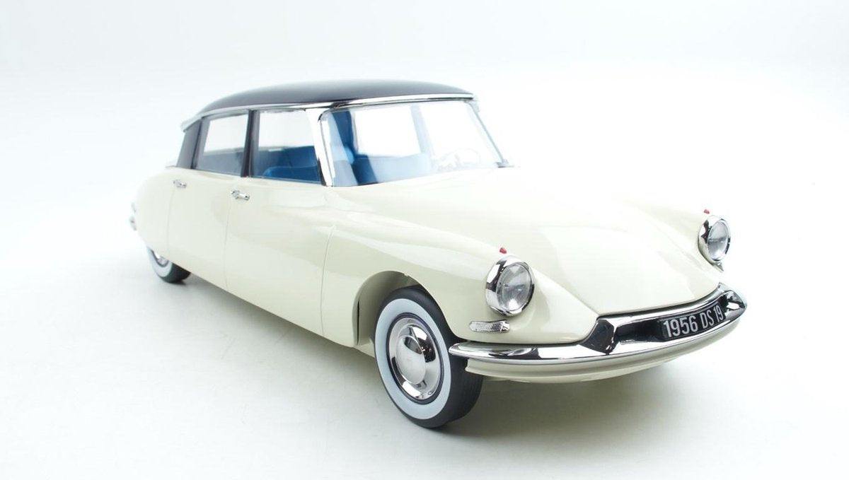 Citroen DS19 1956 Champagne