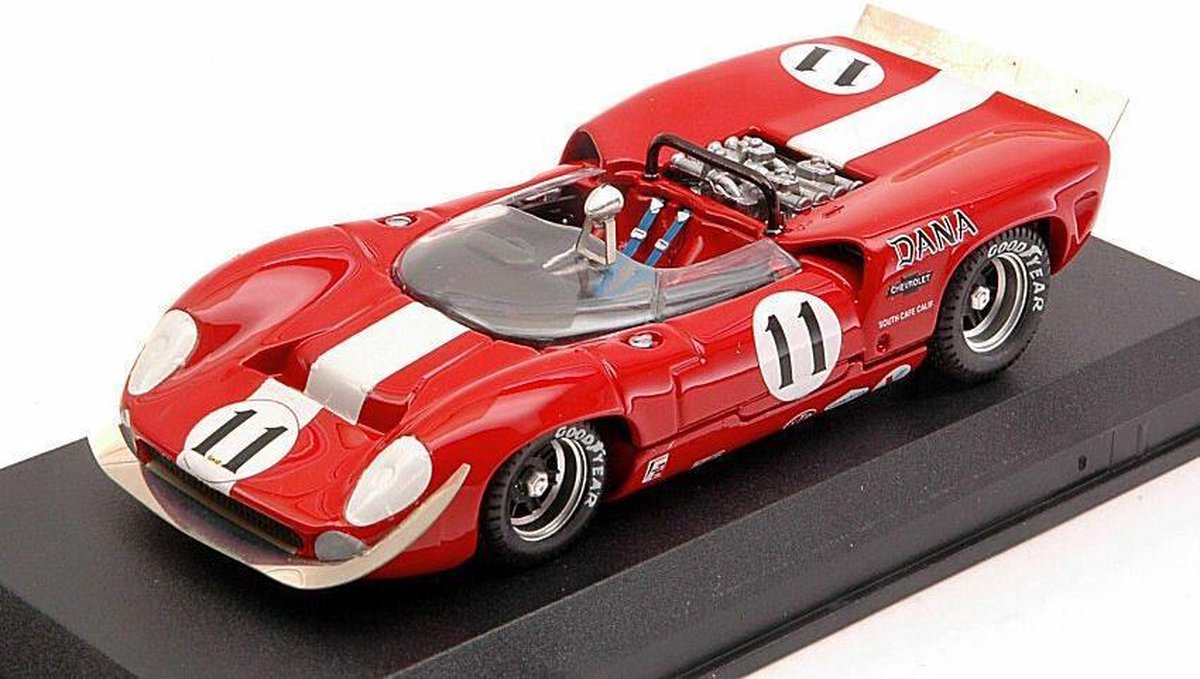 Lola T70 Spider #11 Laguna Seca 1967