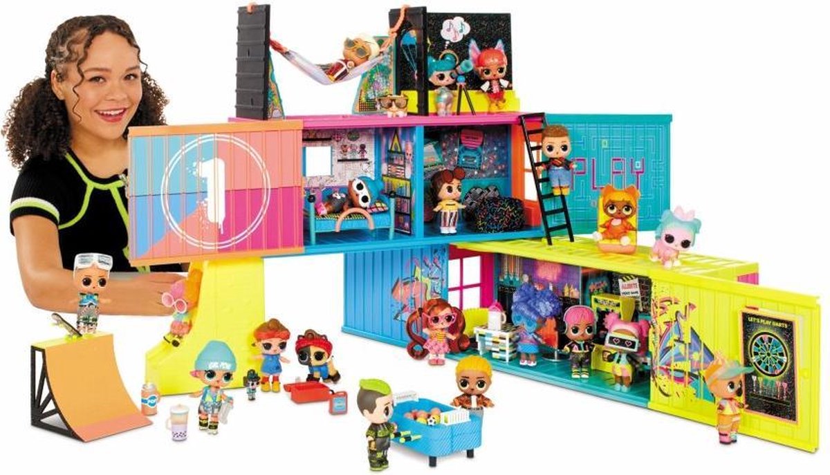 L.O.L. Surprise! Clubhouse Playset